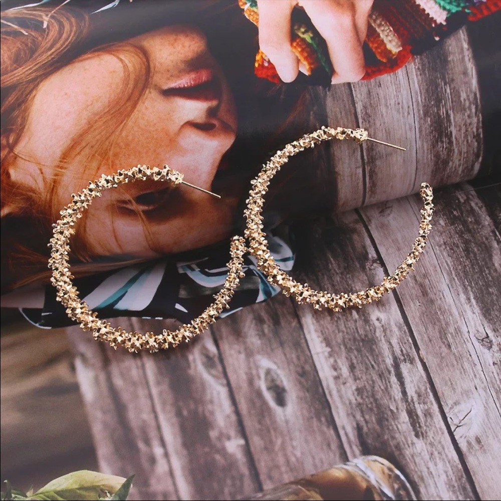 Big Circle Round Stud  Hip Hop Gold earrings